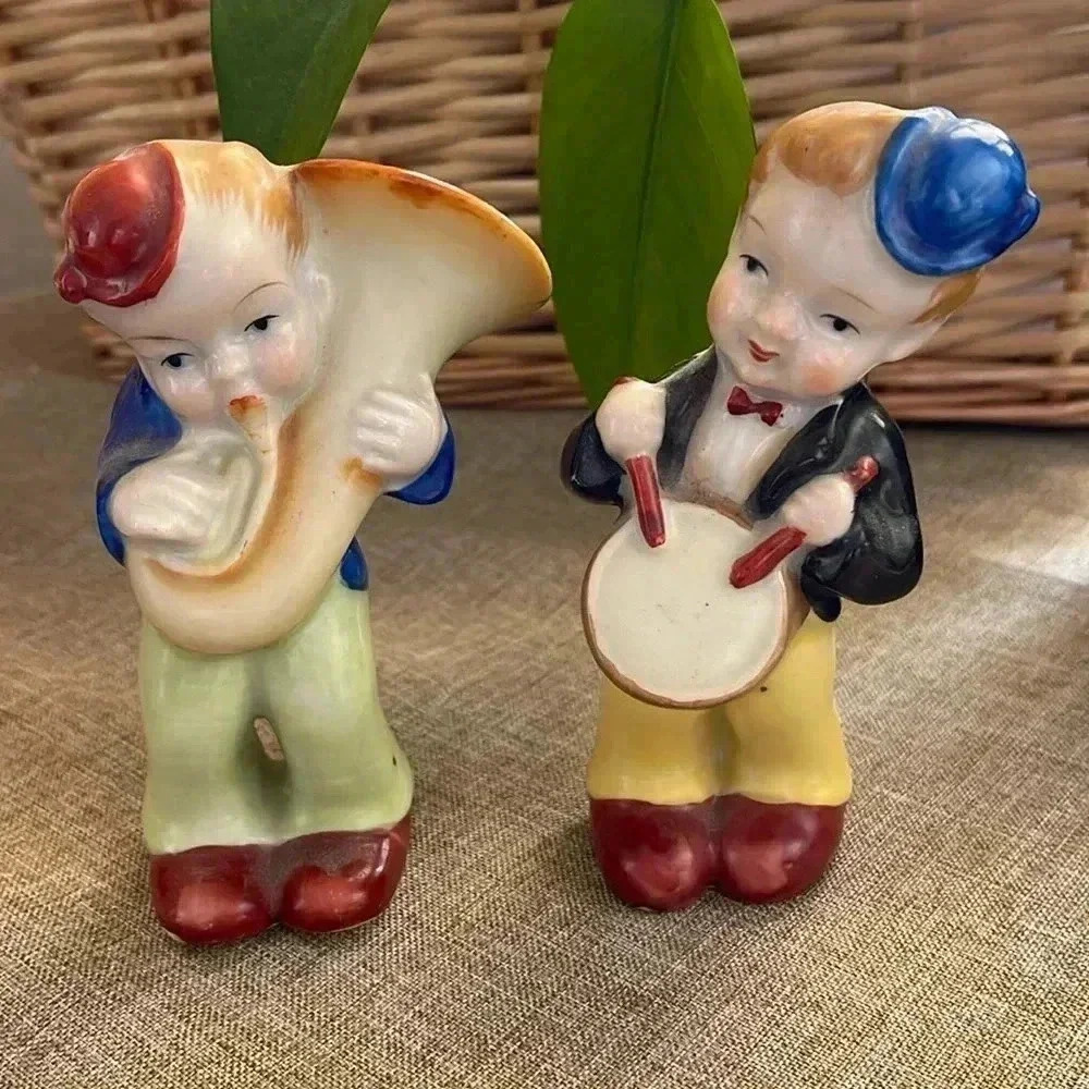 VTG Occupied Japan Figurines….EXCELLENT Condition 5”‎ tall